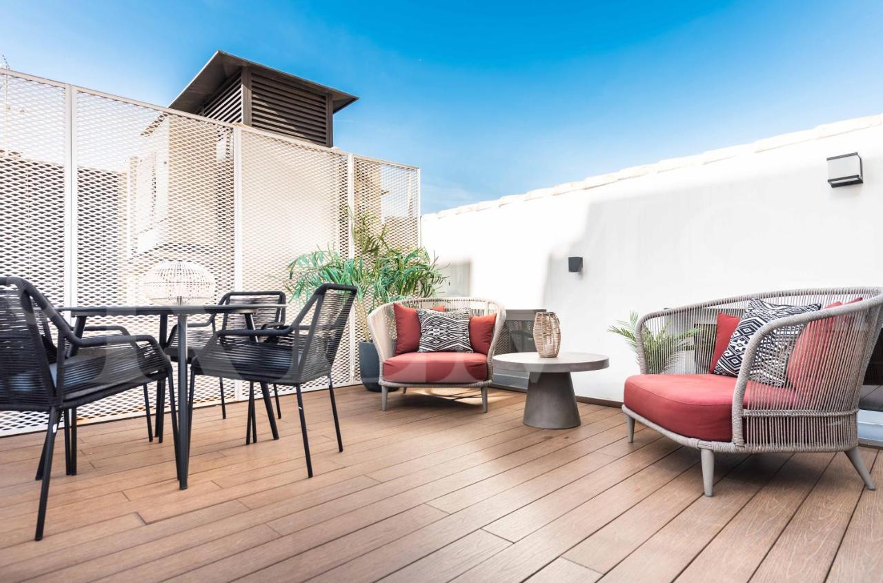 Penthouse Suite With Rooftop In The Heart Of Malaga By Rems Buitenkant foto